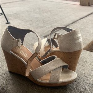 TOMS Heels